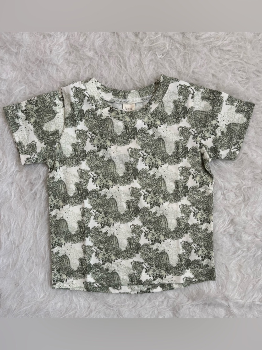kate quinn Olive Green Cottagecore Beehive AOP Short Sleeve Tee NWT